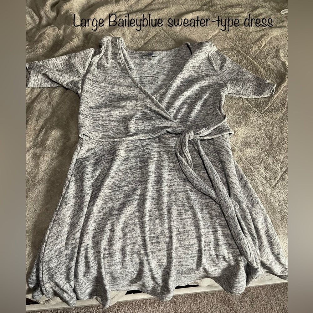 Grey/white short sleeve dress